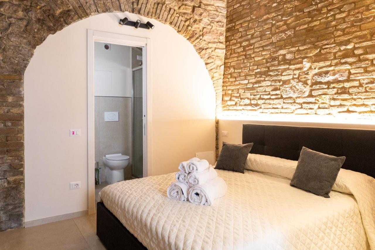 Loft Rustico In Centro Storico Lägenhet Assisi Exteriör bild